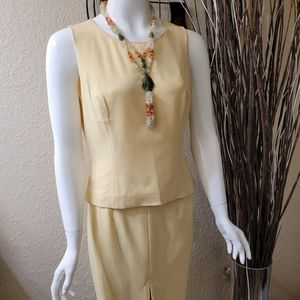 Kasper Yellow Sleeveless Top/Skirt